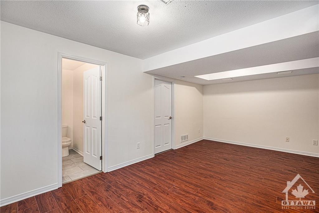 32 SHIRLEY'S BROOK Drive
