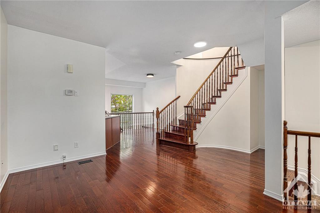 32 SHIRLEY'S BROOK Drive