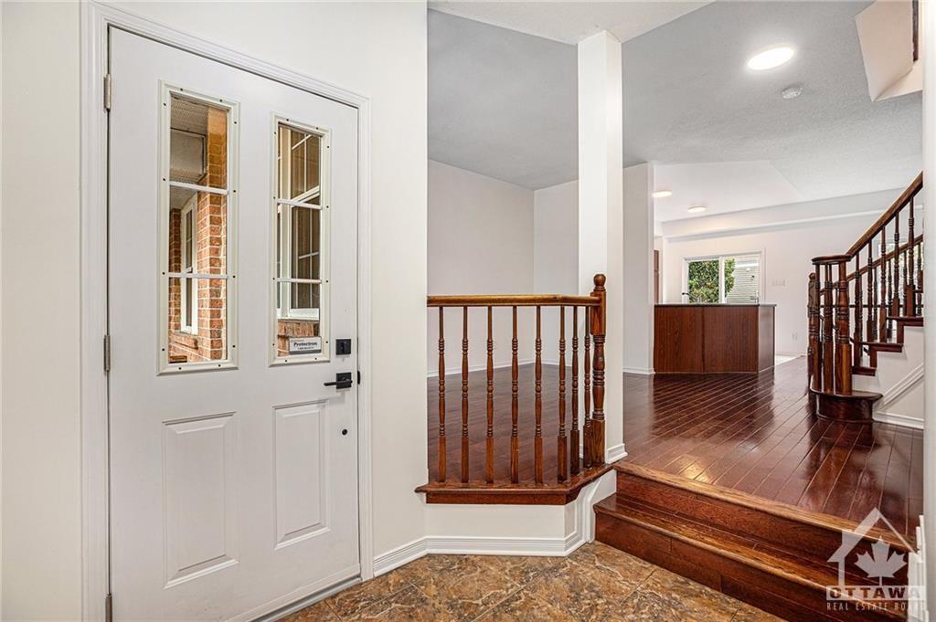 32 SHIRLEY'S BROOK Drive