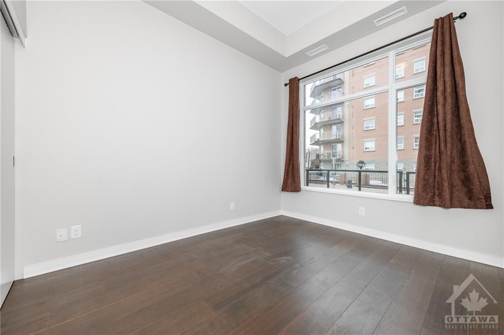 310 CENTRUM Boulevard, #101