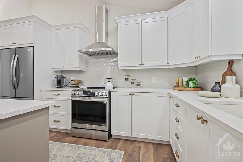209 TRUDEAU Crescent