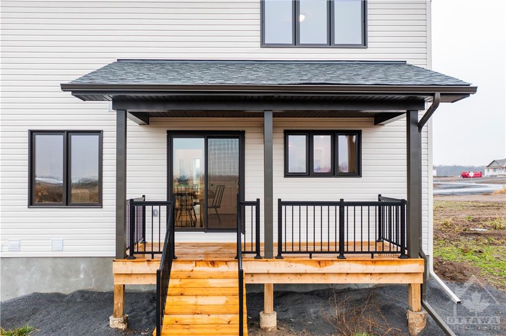 221 TRUDEAU Crescent