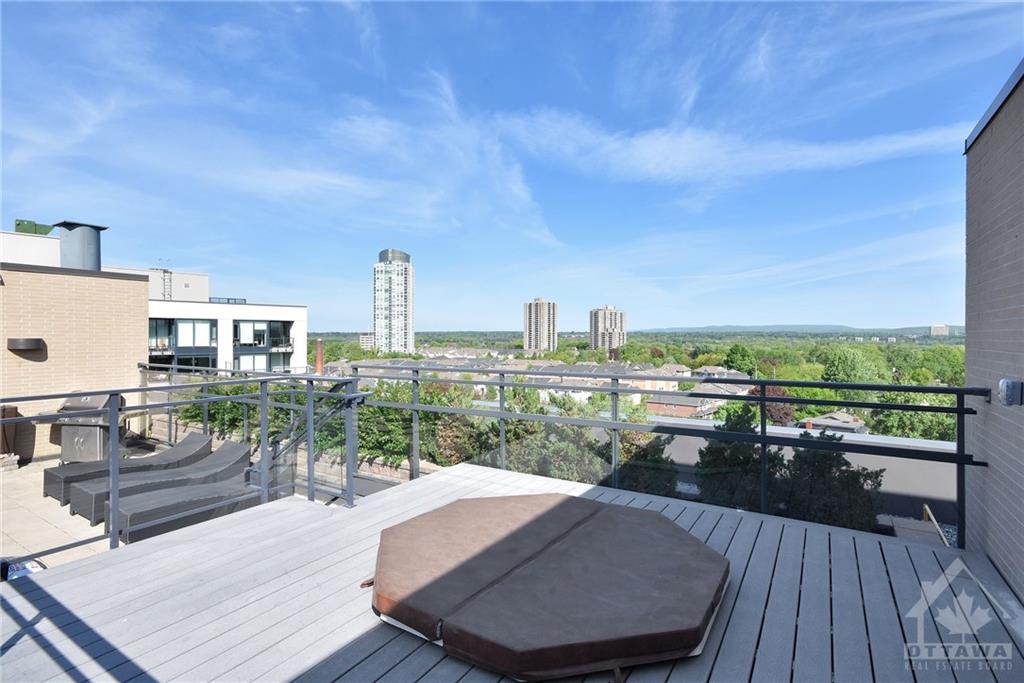 101 RICHMOND Road, #404