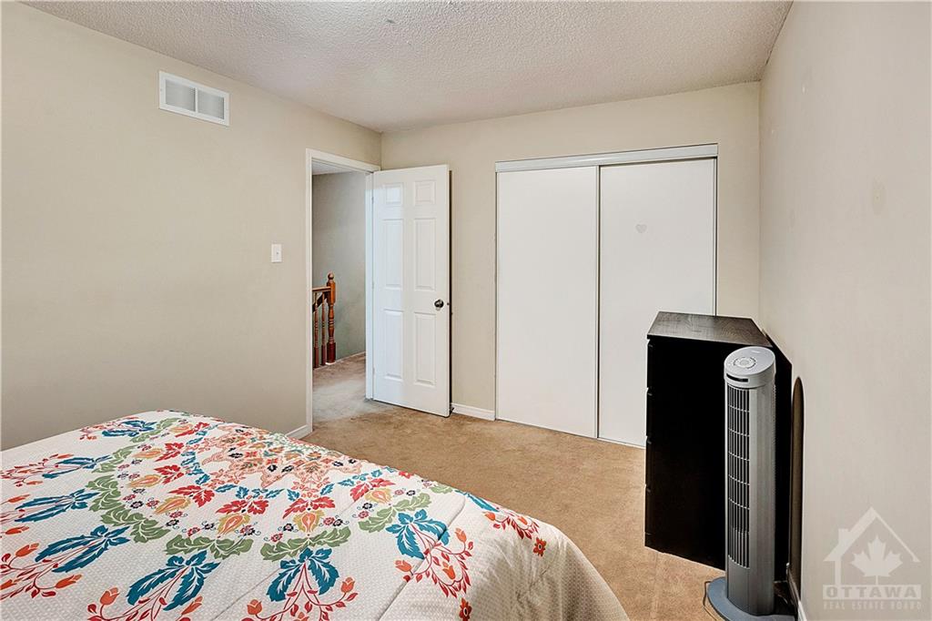 311 APPLECROSS Crescent