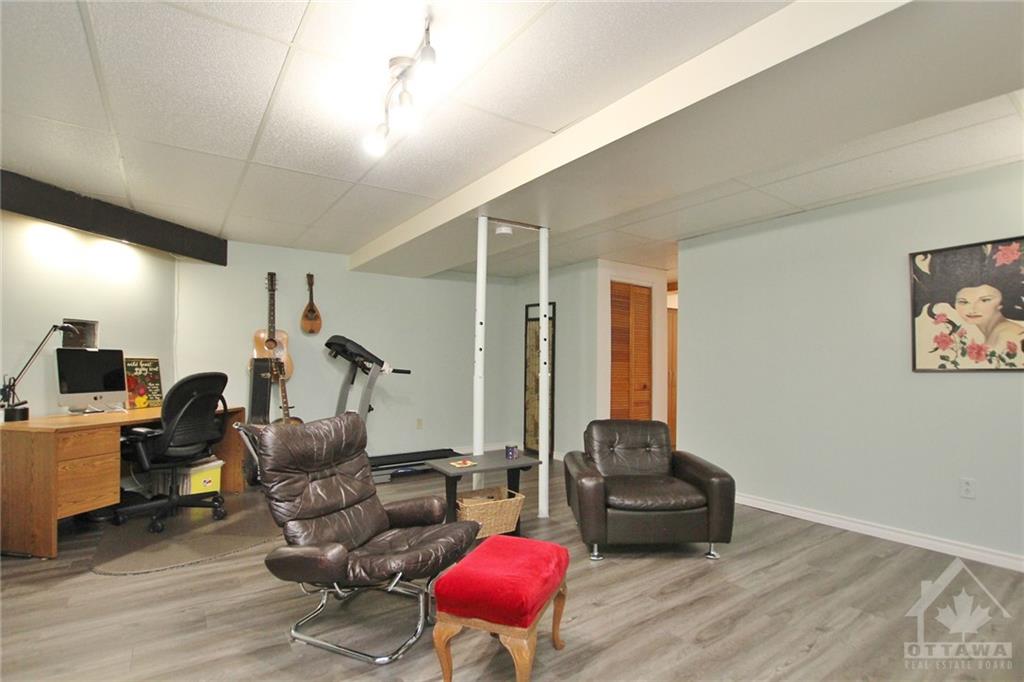 4 SELYE Crescent