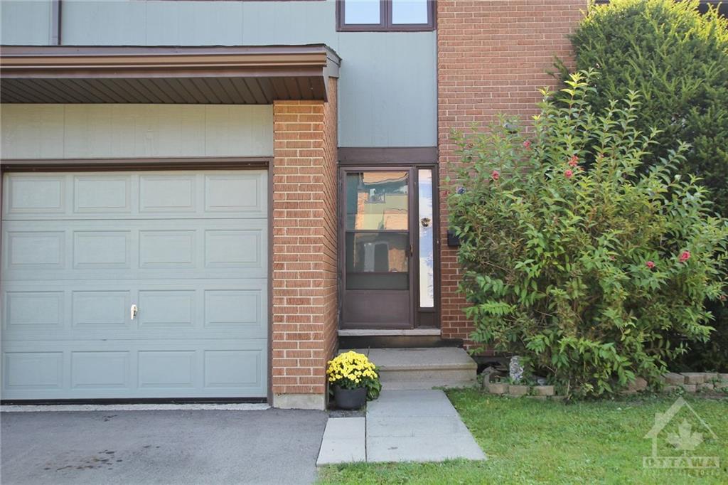 4 SELYE Crescent