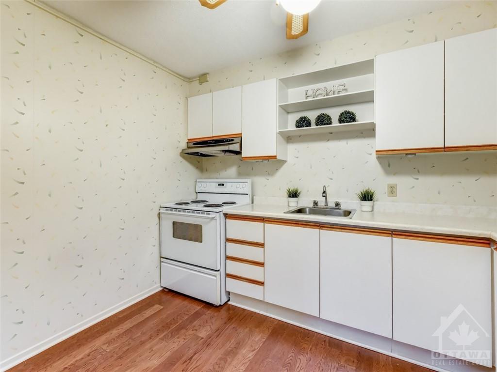 1380 PRINCE OF WALES Road, #801