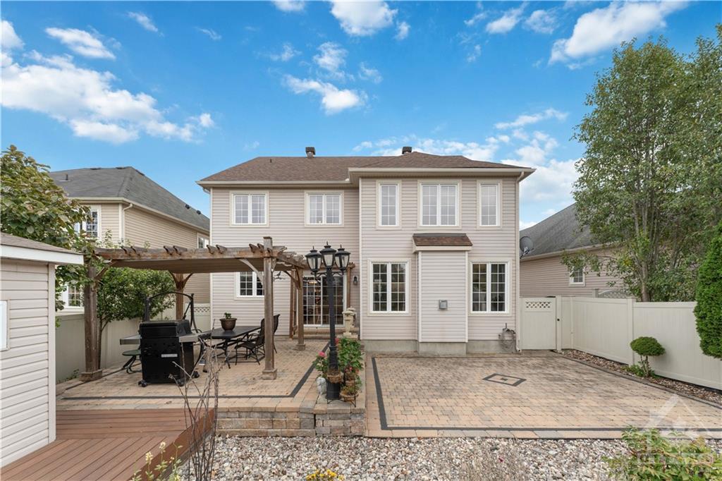 166 WINDANCE Crescent