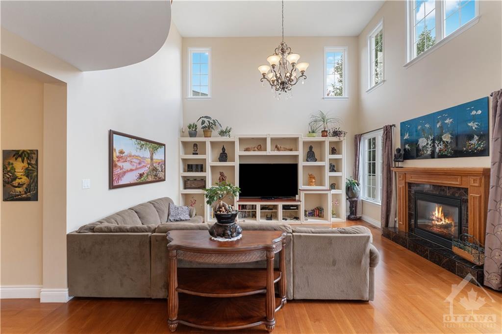 166 WINDANCE Crescent