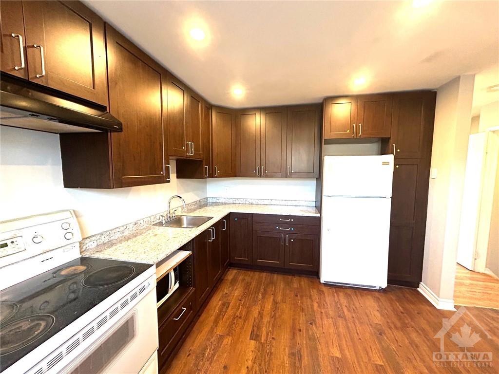 2683 PIMLICO Crescent