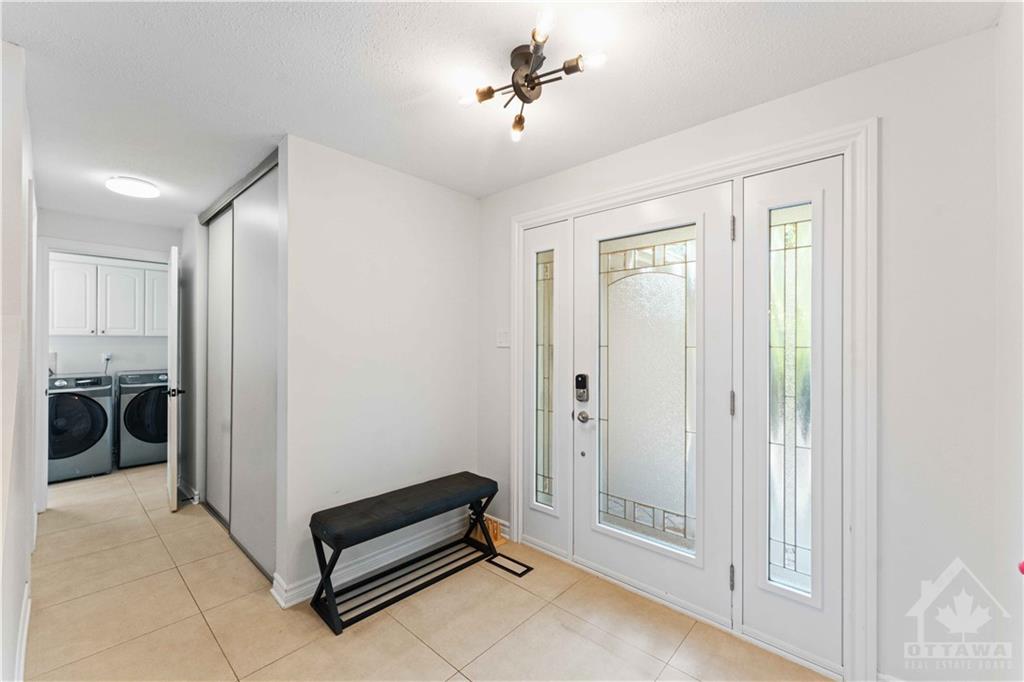 6056 MEADOWGLEN Drive