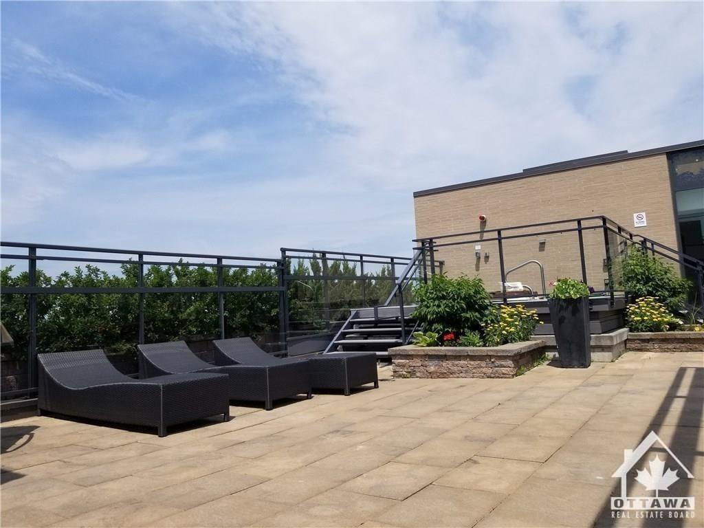 101 RICHMOND Road, #612