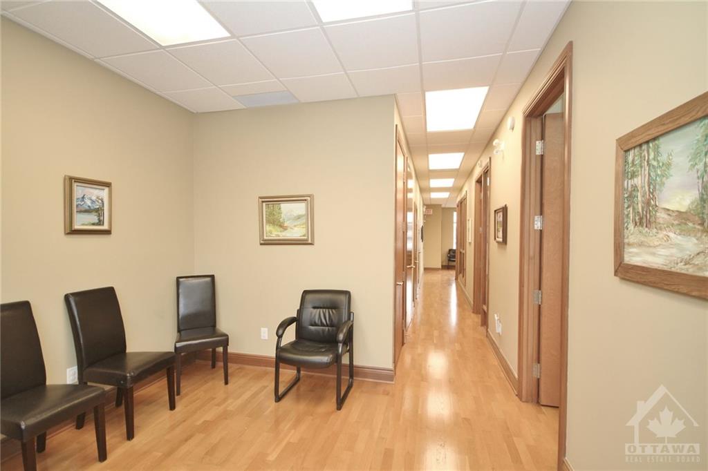 120 TERENCE MATTHEWS Crescent, #A1