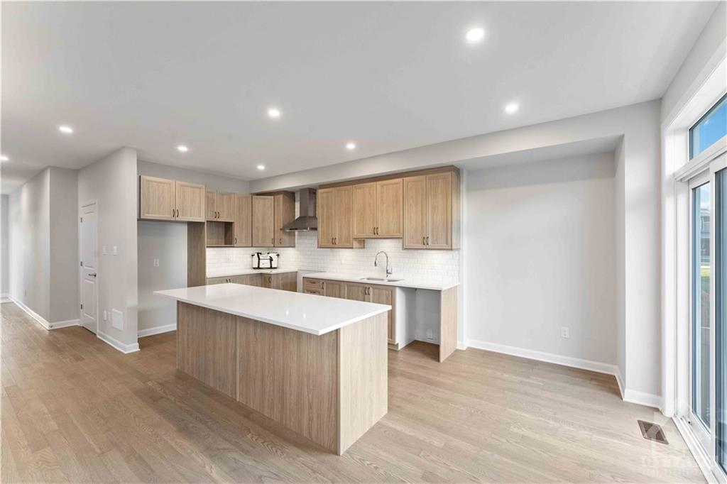 228 SHALLOW POND Place