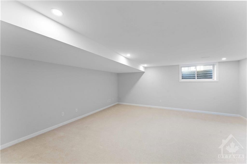 228 SHALLOW POND Place