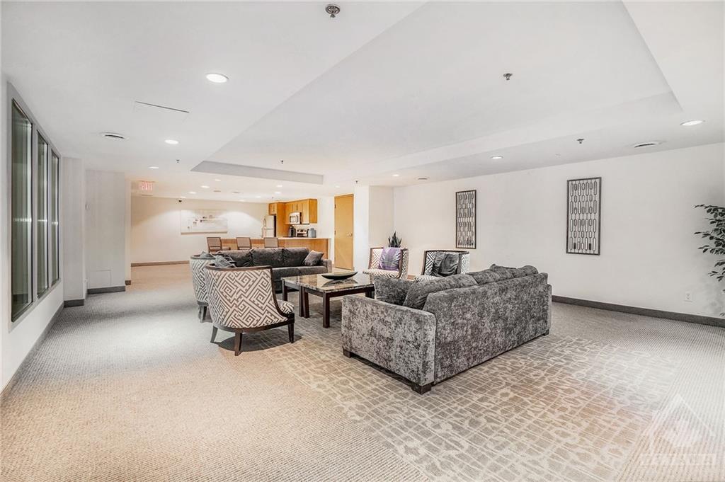242 RIDEAU Street, #2307