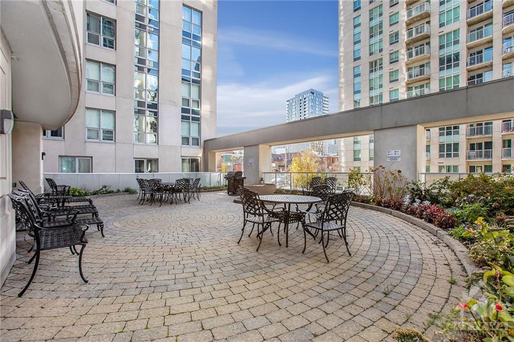 242 RIDEAU Street, #2307