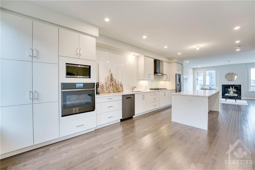 153 BOUNDSTONE Way