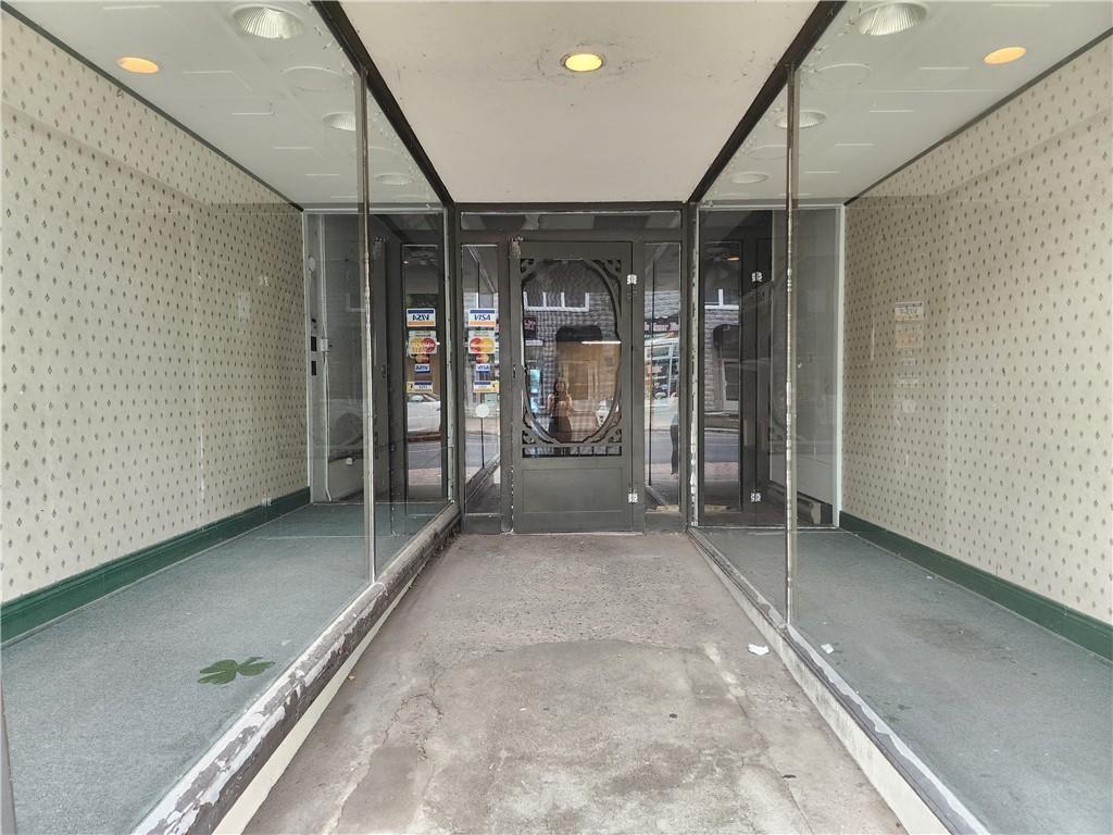 224 PITT Street