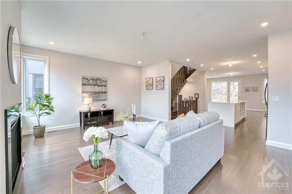 153 BOUNDSTONE Way
