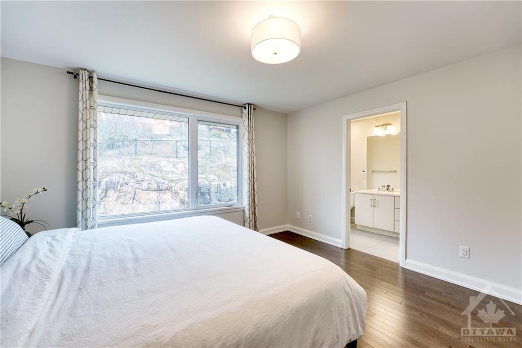 153 BOUNDSTONE Way