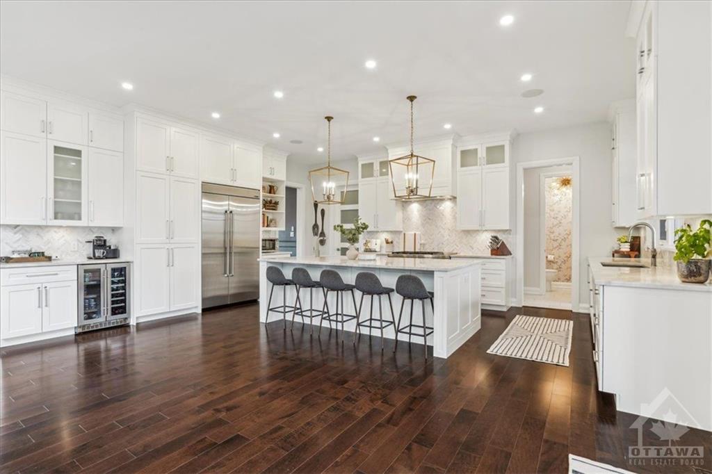 1683 LAKESHORE Drive