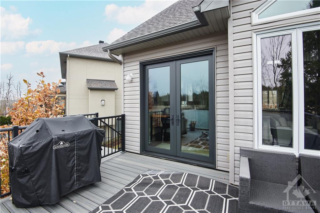 646 BIRCHLAND Crescent