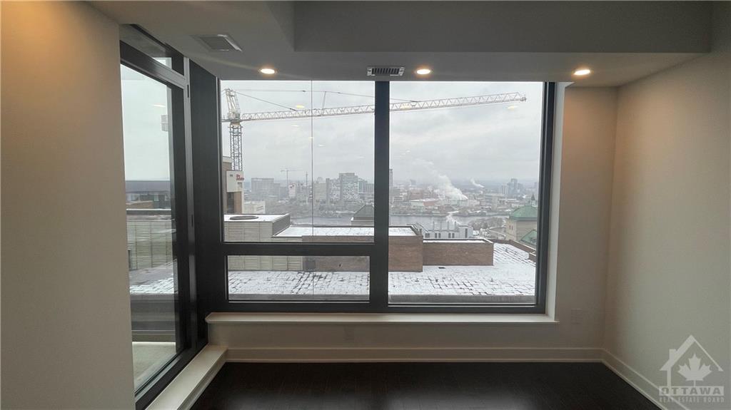 340 QUEEN Street, #1703