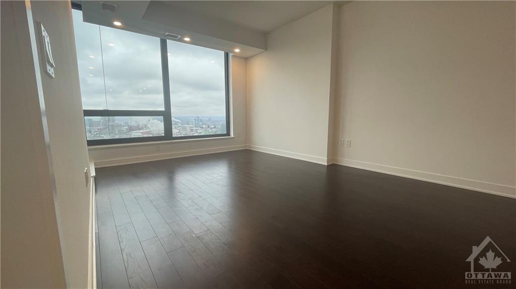 340 QUEEN Street, #1703