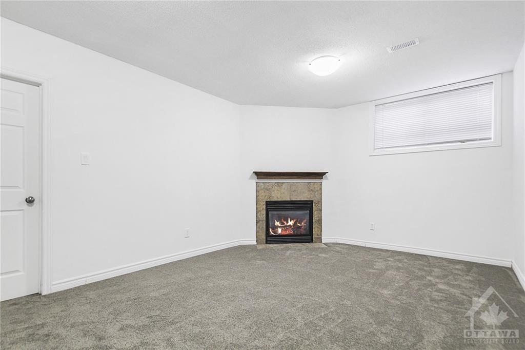 343 GLENBRAE Avenue