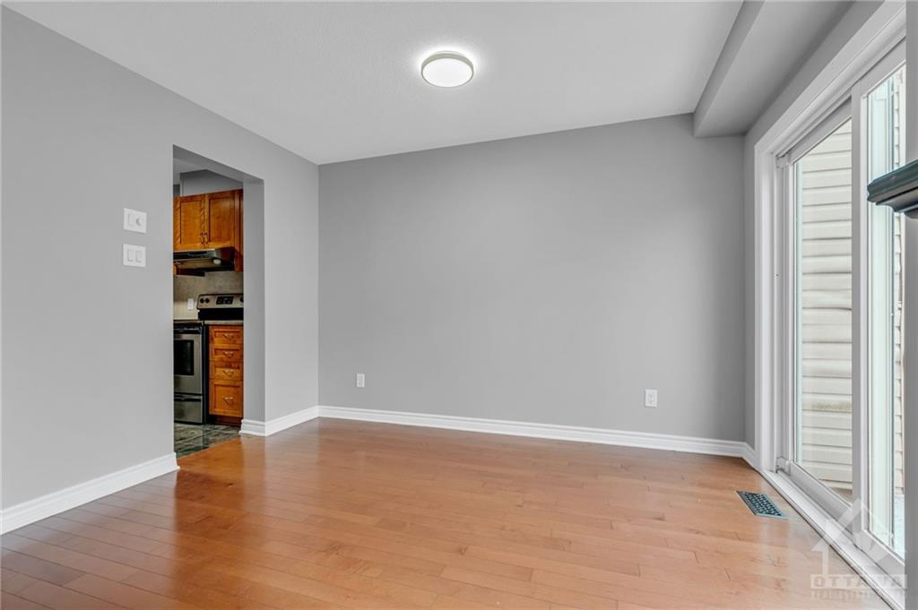 327 FORESTBROOK Street