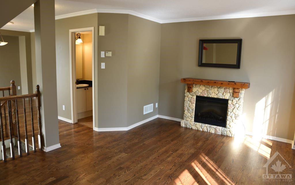 13 RADSTOCK Private