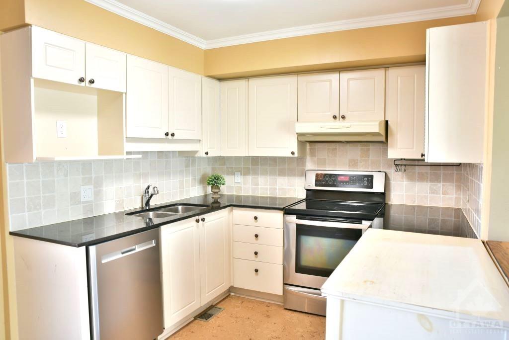 13 RADSTOCK Private