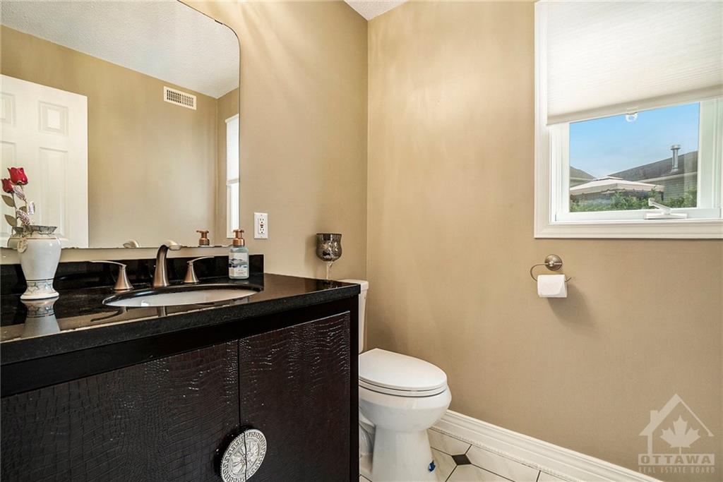 203 MONTEE OUTAOUAIS Road