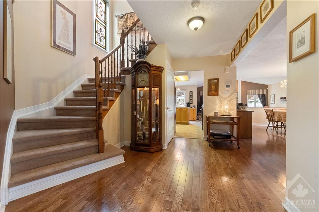 907 BALZAC Lane