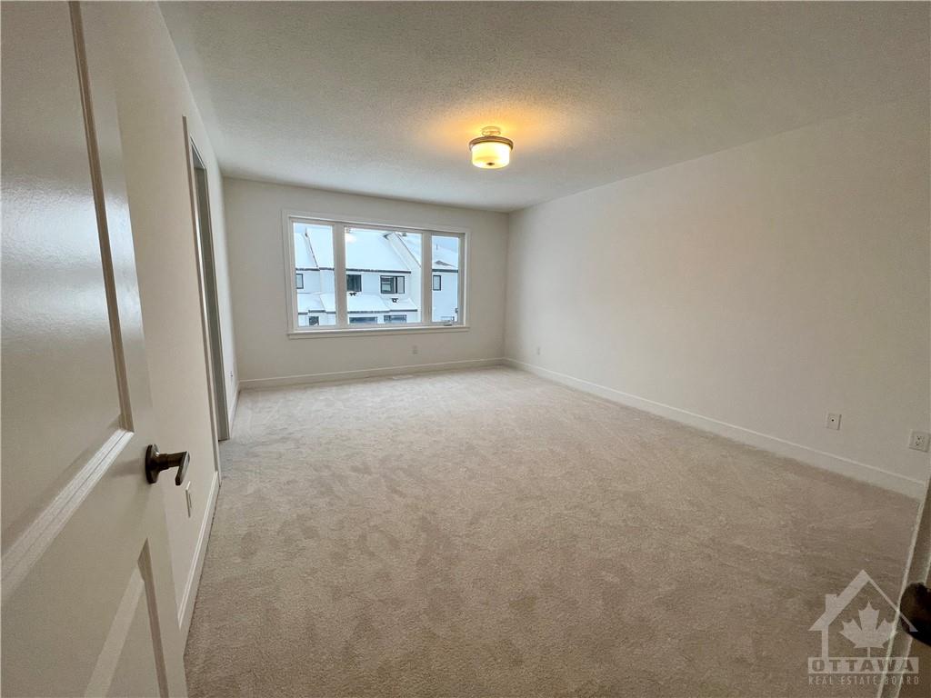 74 NETTLE Crescent