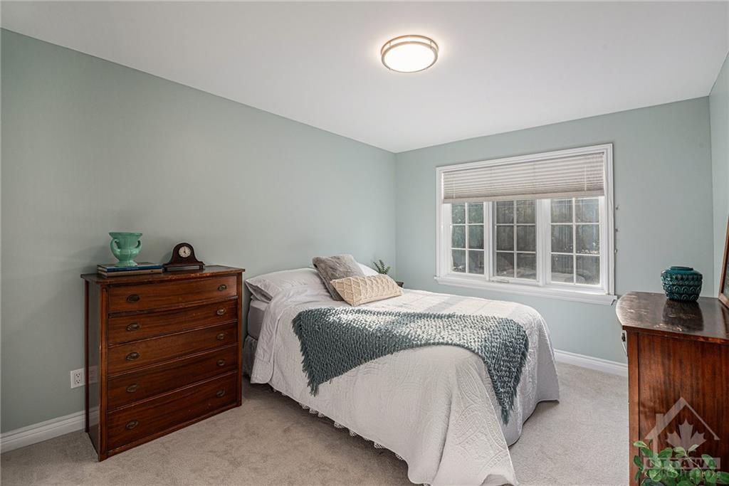 26 KAYMAR Drive