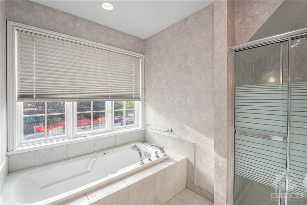 26 KAYMAR Drive