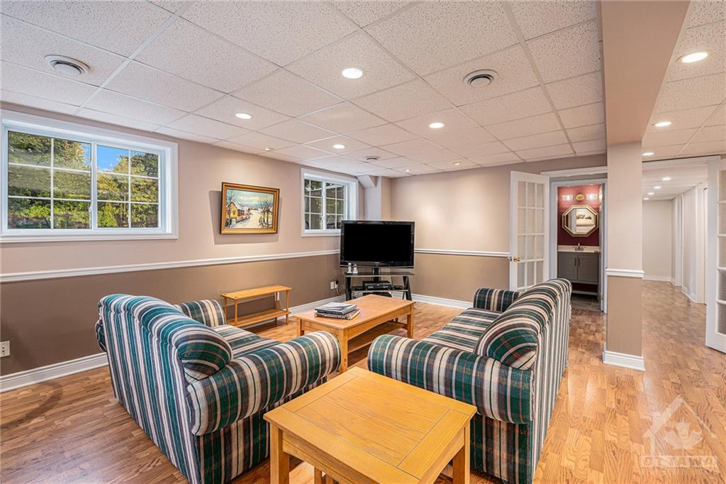 26 KAYMAR Drive