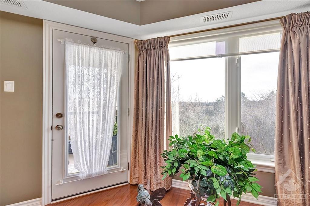 398 VAN BUREN Street, #313
