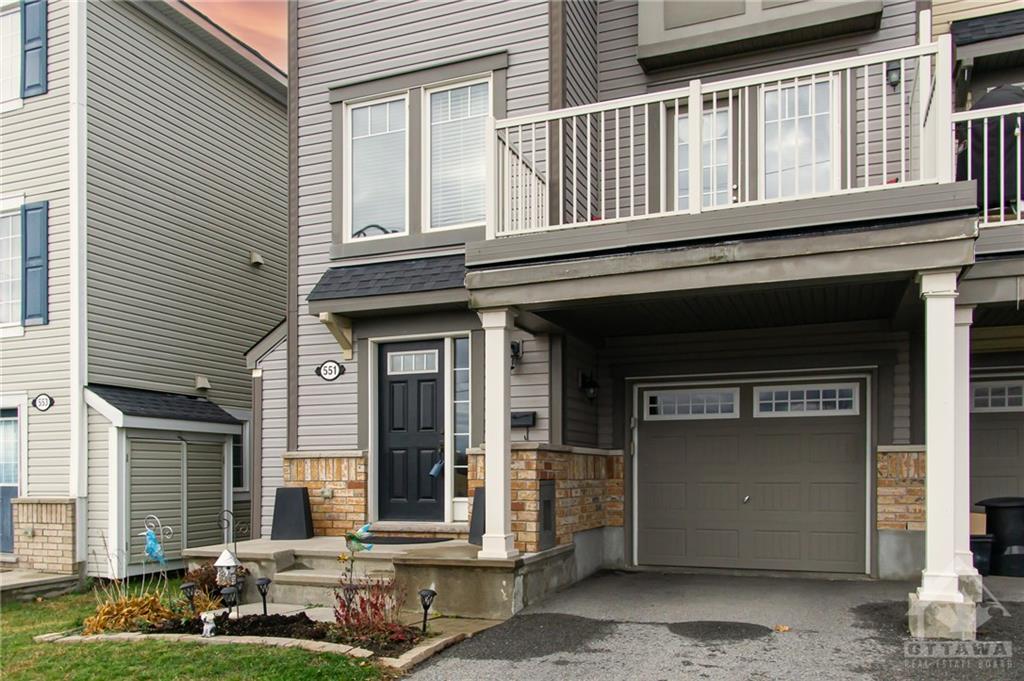 551 MEADOWCREEK Circle