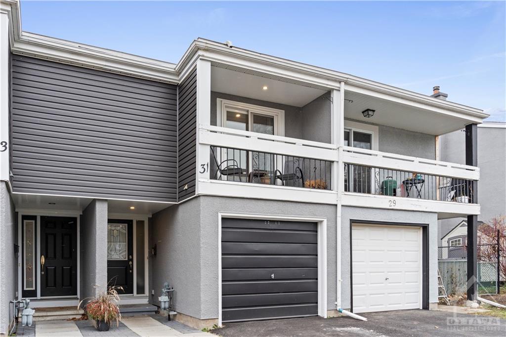 31 TYBALT Crescent