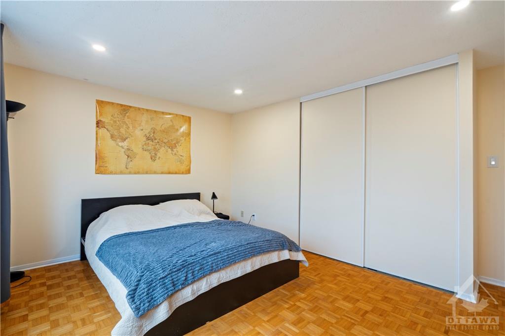 31 TYBALT Crescent