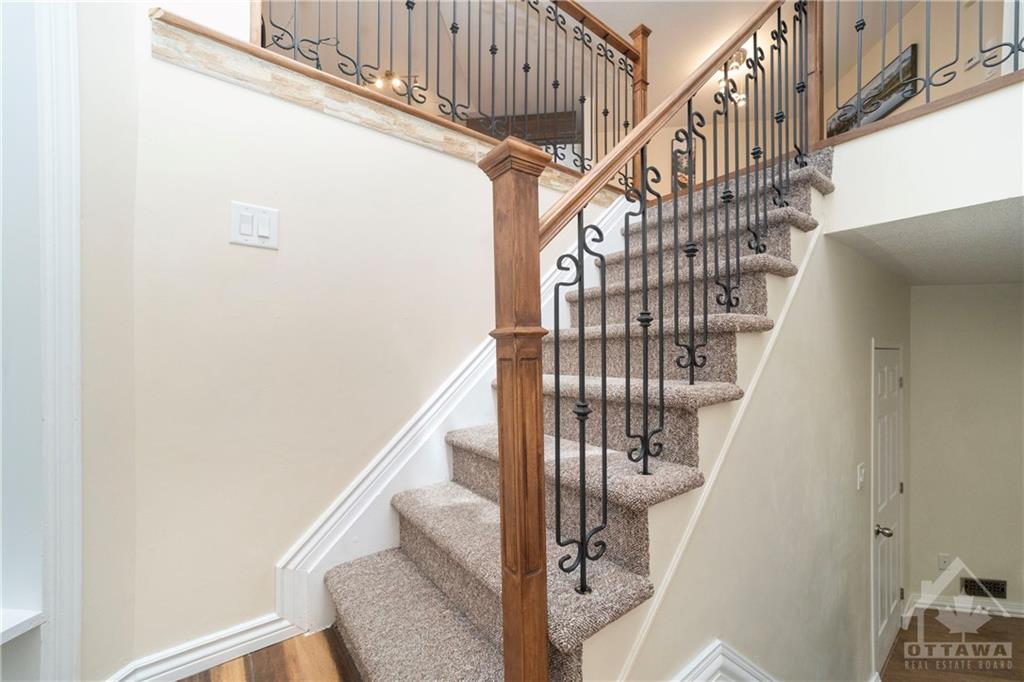 130 CASTLE GLEN Crescent