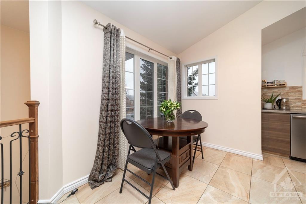 130 CASTLE GLEN Crescent