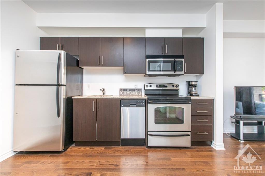 429 KENT Street, #322