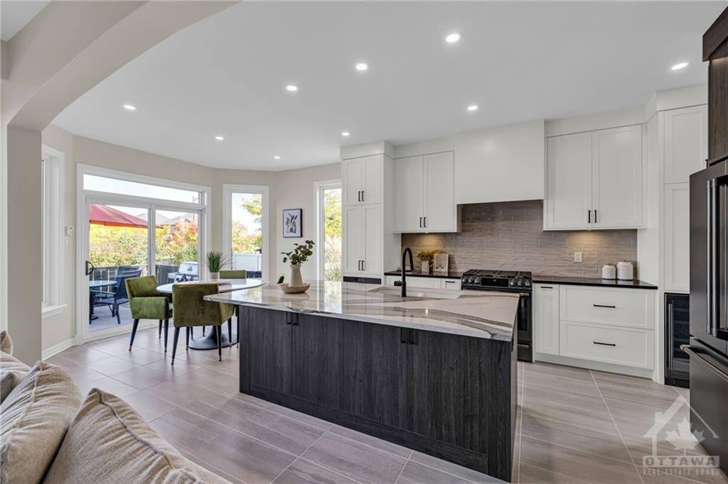 900 WILDCARROT Crescent