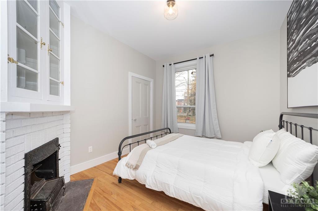 149 BAYSWATER Avenue