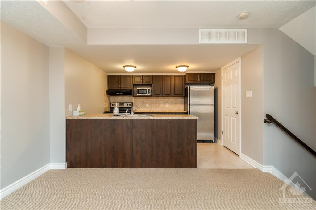 261 TITANIUM Private, #B