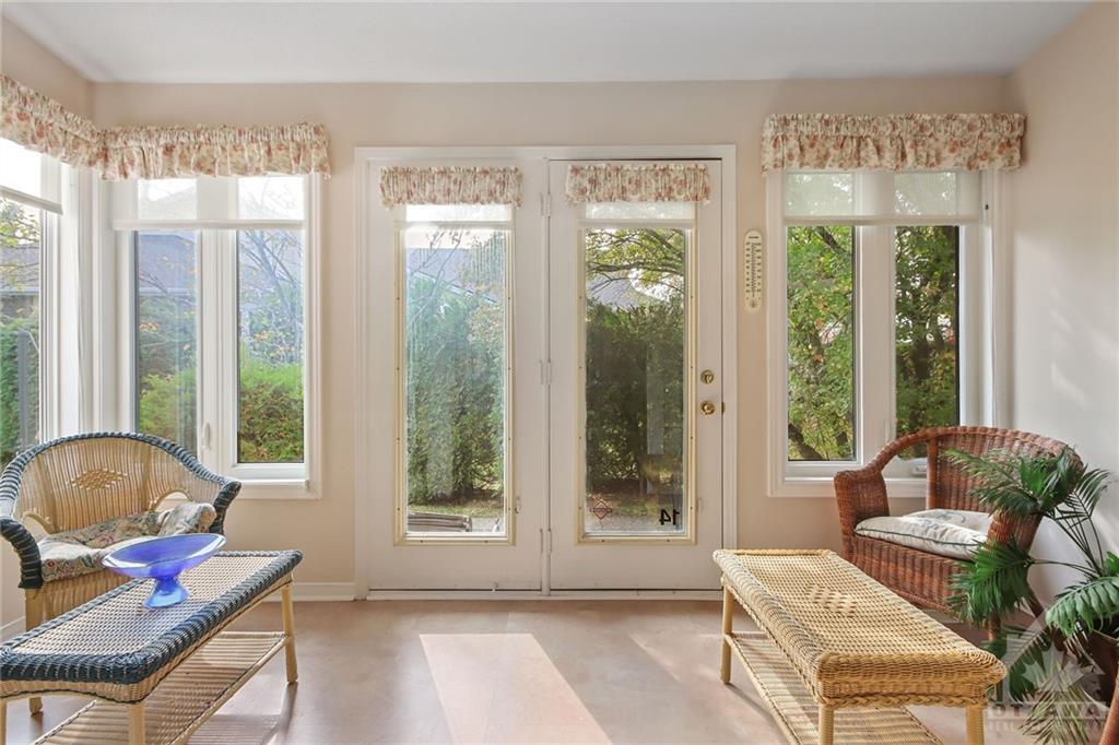 14 GRAND CEDAR Court